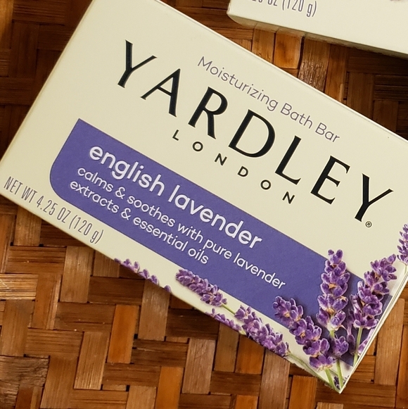 NEW 3 English Lavender Moisturizing Bath Face Bar Vintage Scent Sensitive Skin - Picture 6 of 10